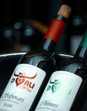 wine label design cost